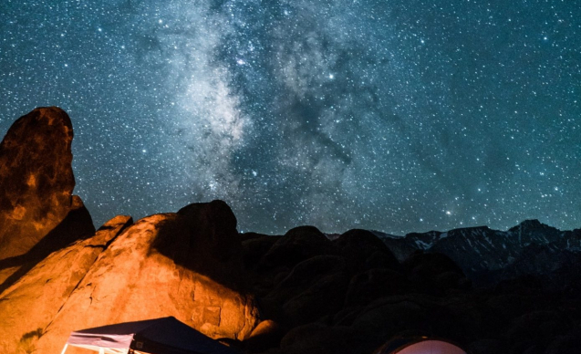 clarisse-meyer-FQ96bh4O1tY-unsplash-1-1390x1390